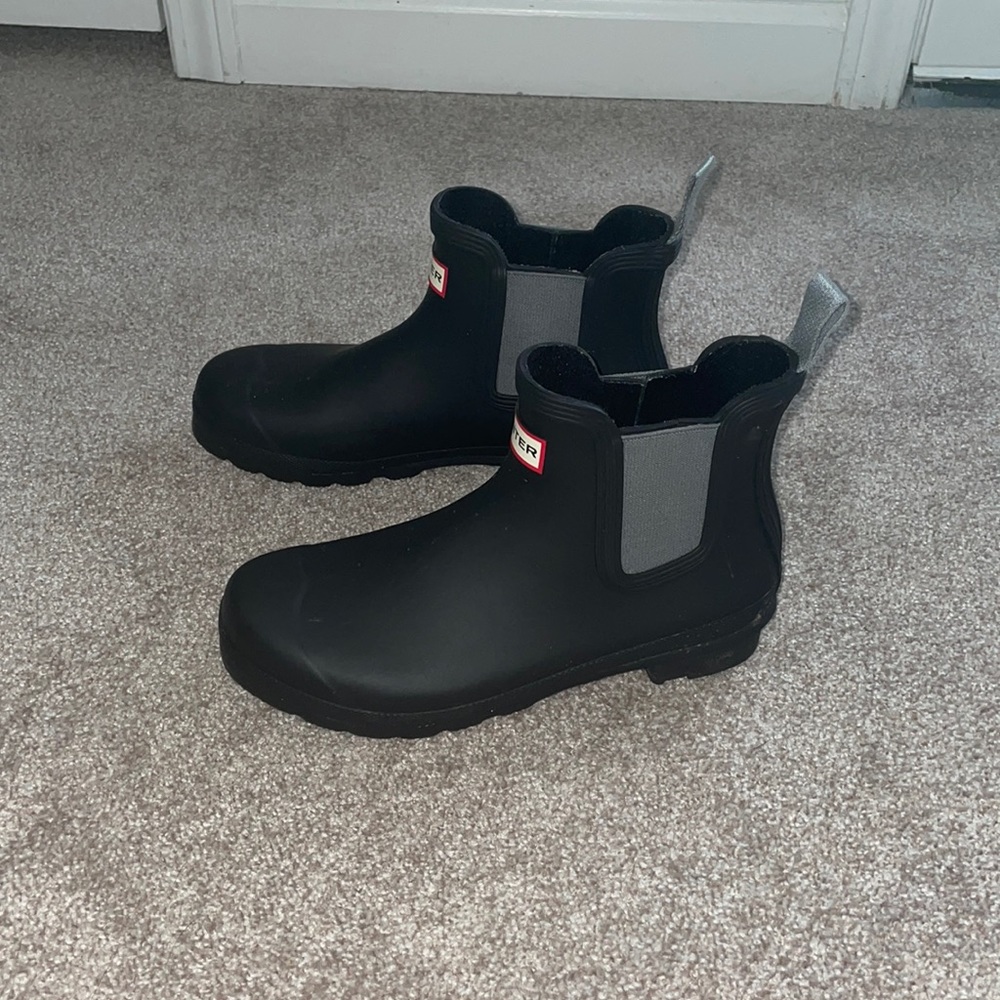 !!!SOLD!!!! Hunter Chelsea Boots